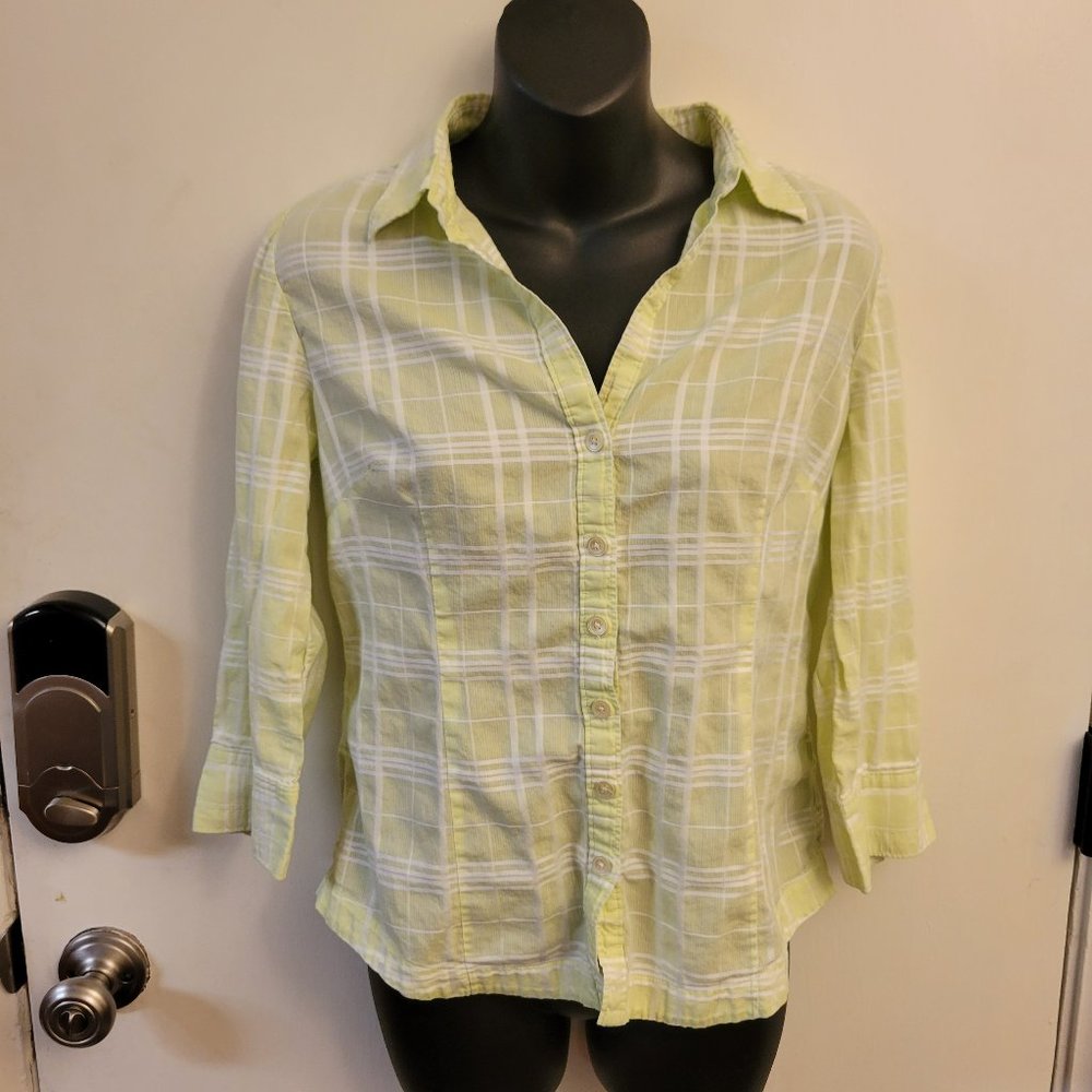 Banana Republic Light Green Button Down